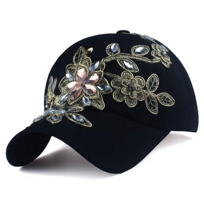 Fashionable Rhinestone-Studded Baseball Cap with Intricate Golden