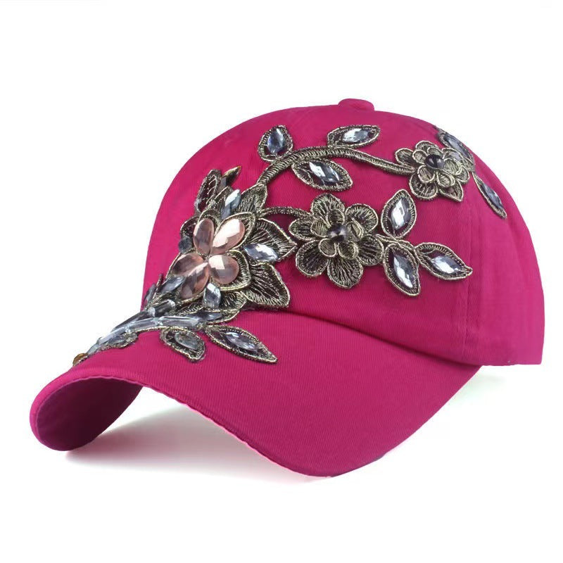 Fashionable Rhinestone-Studded Baseball Cap with Intricate Golden