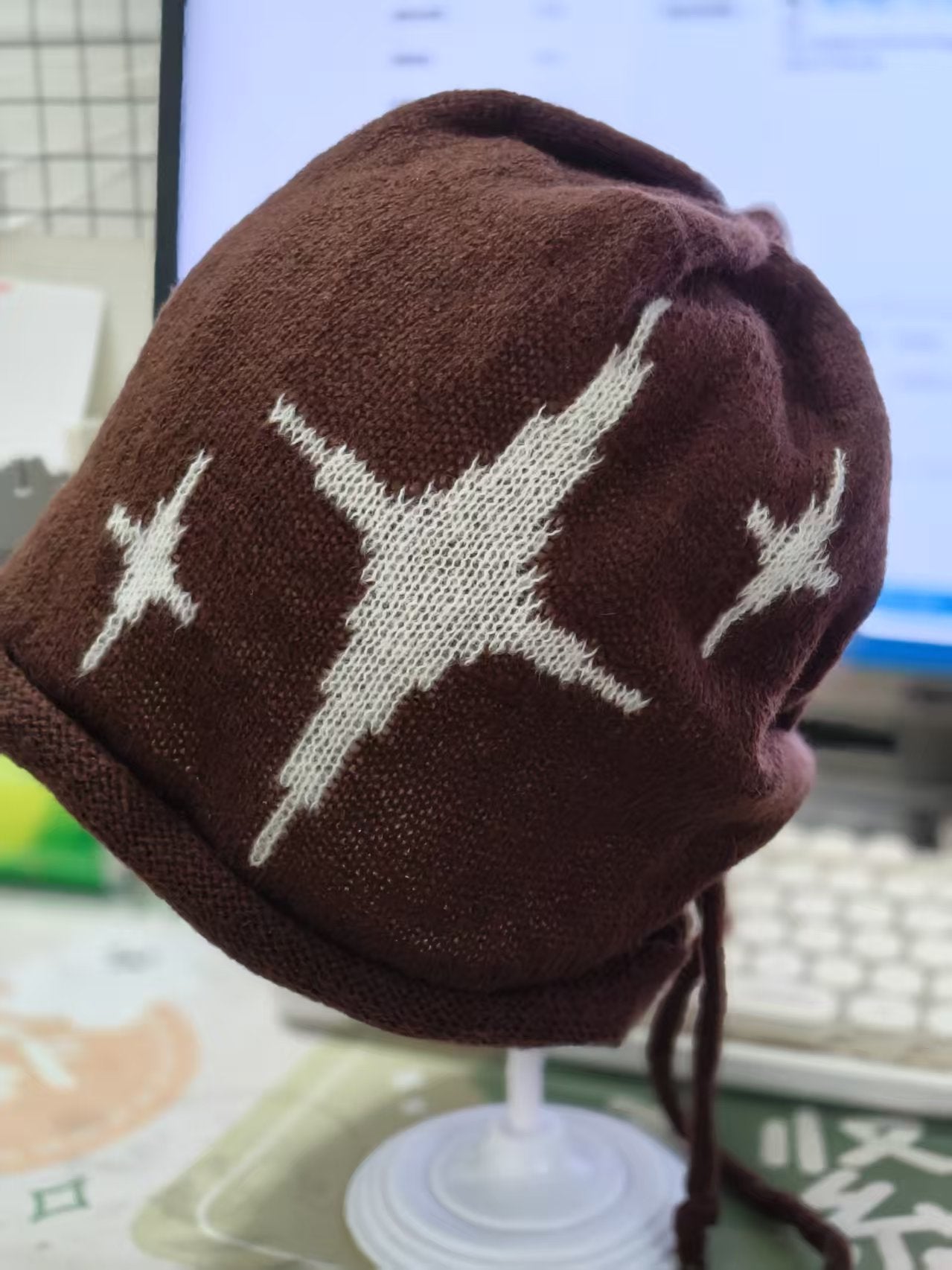 Star Pattern Knitted Warm Slouchy Beanie with Back Drawstring