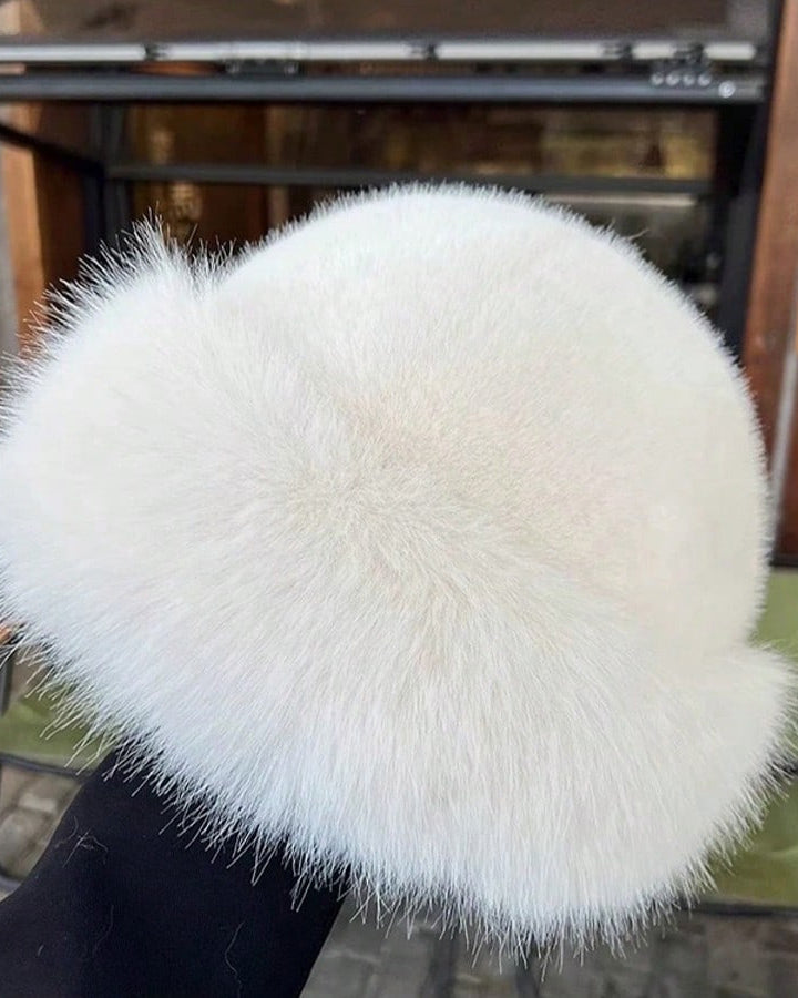 Oversized Fluffy Faux Fur Pompom Hat Warm And Luxurious For Winter