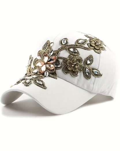 Fashionable Rhinestone-Studded Baseball Cap with Intricate Golden