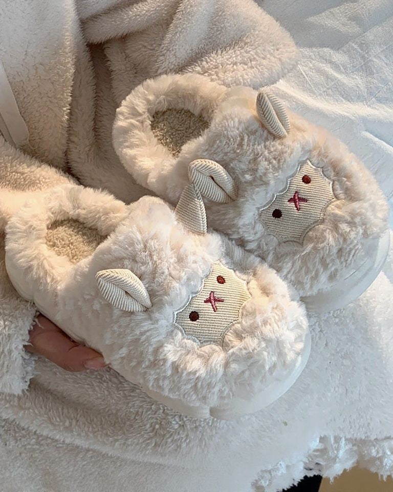 Cute Little Sheep Cotton Slippers Bag With Non-slip Fluffy Slippers