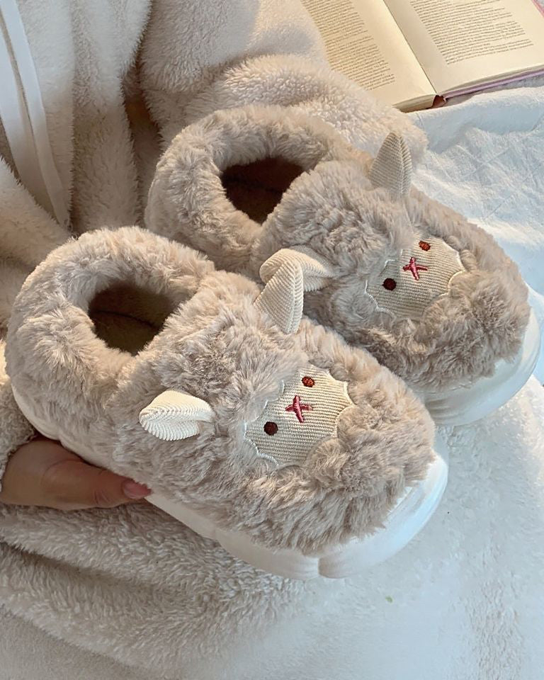 Cute Little Sheep Cotton Slippers Bag With Non-slip Fluffy Slippers