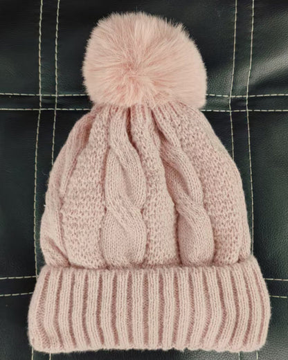 Women Warm Knitted Hat With Large Fur Pom Pom