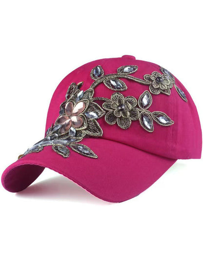 Fashionable Rhinestone-Studded Baseball Cap with Intricate Golden