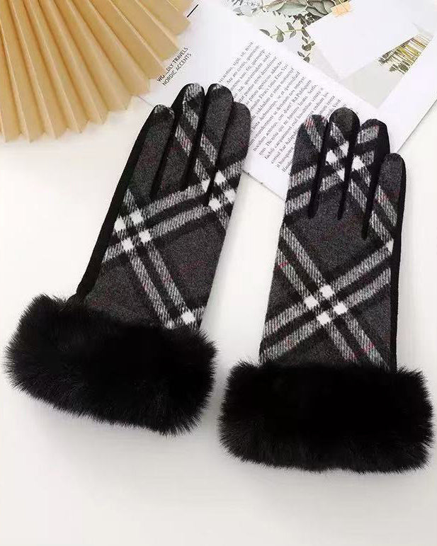 Color-Blocking Plaid German Fleece Touchscreen Full-Finger Gloves