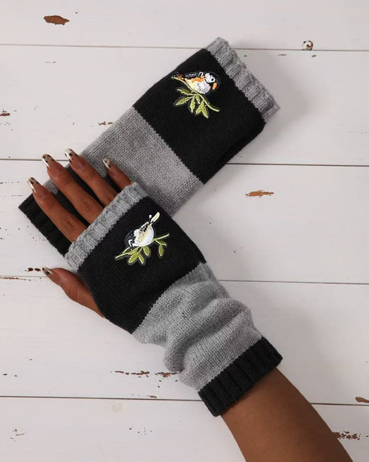 Winter Women's Knitted Gloves Fashion Warm Stitching Embroidered Gloves Women