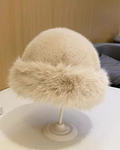Oversized Fluffy Faux Fur Pompom Hat Warm And Luxurious For Winter
